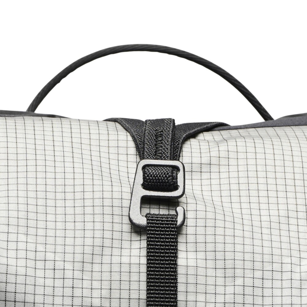 블랙다이아몬드,디스턴스 8